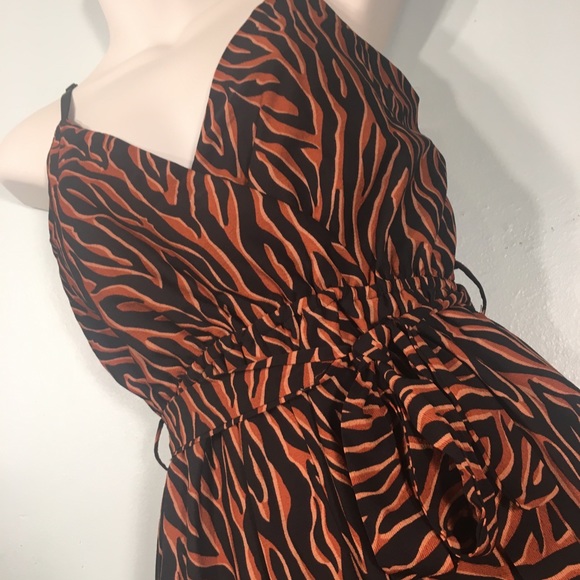 Animal Print Sleeveless V-Neck Belt Summer Romper - Picture 7 of 8